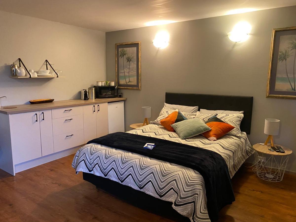 Opanuku Out West Hotel Auckland Eksteriør billede